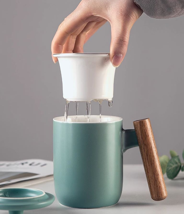 Ceramic Mug with Tea Infuser